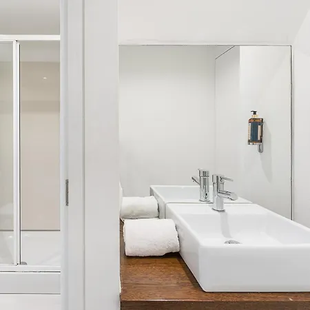 In - Ribeira Center - 5 Apartamento Porto