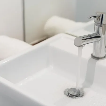 Apartamento In - Ribeira Center - 5 *